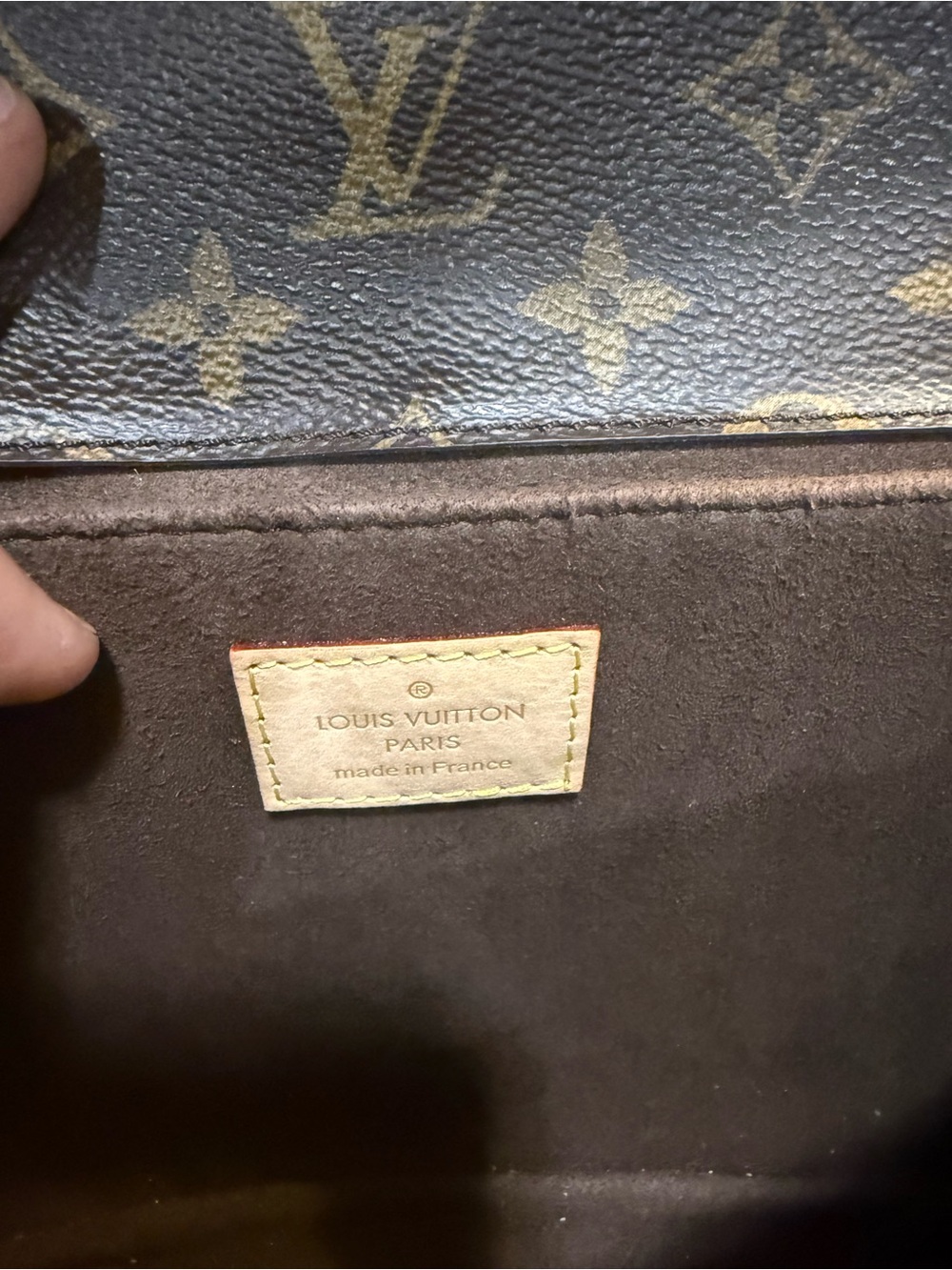 Monogram crossbody bag - Picture 4 of 5